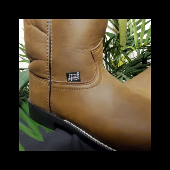 JUSTIN Brown Cowboy Style Boots - Picture 4 of 6